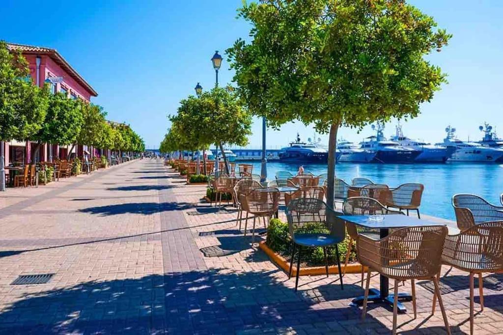 Seaside Apartment Athens Ngoại thất bức ảnh